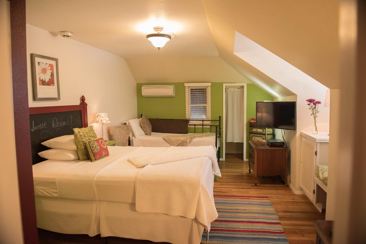 ألباكركي El Cuervo Abq Guest Rooms المظهر الخارجي الصورة