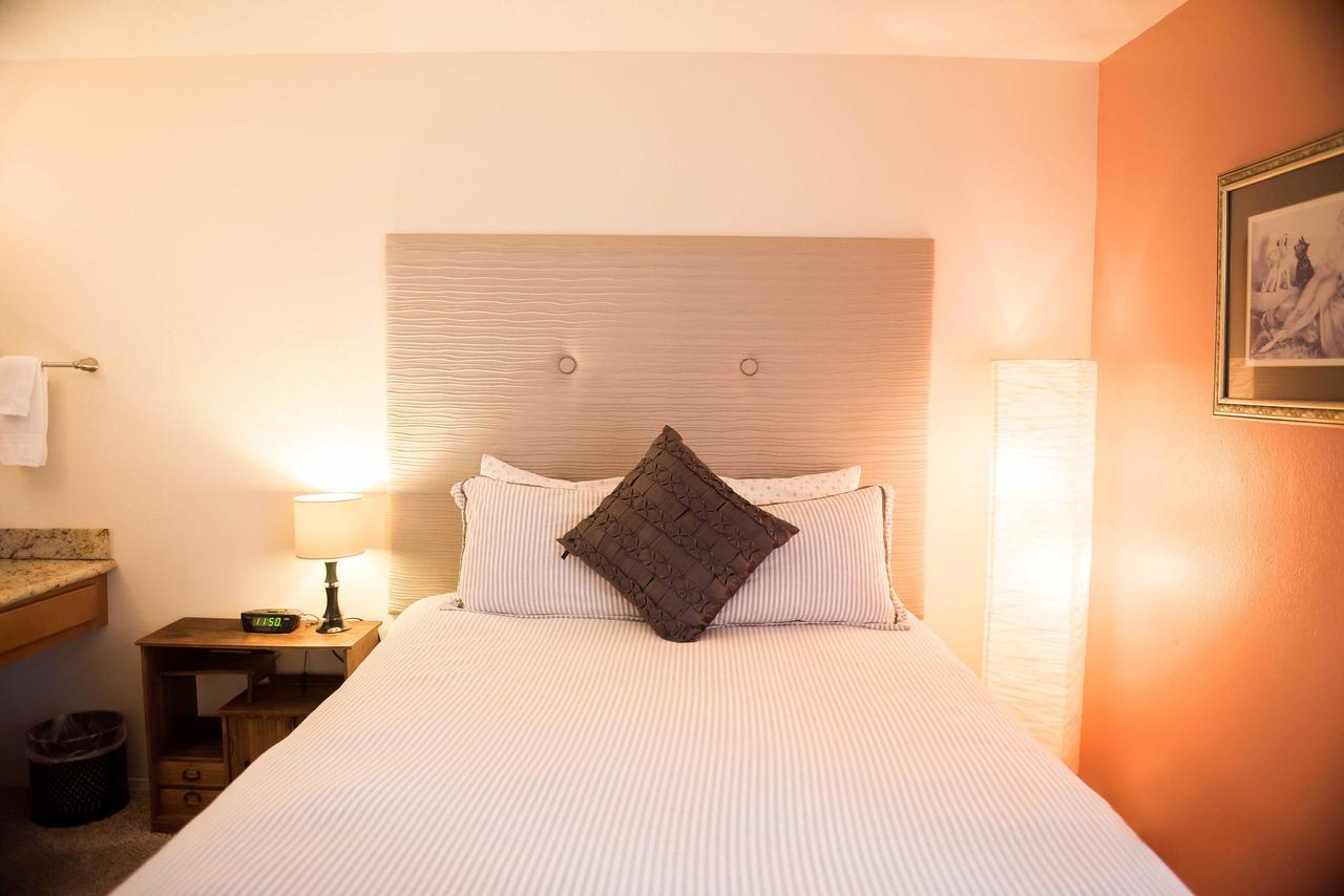 ألباكركي El Cuervo Abq Guest Rooms المظهر الخارجي الصورة